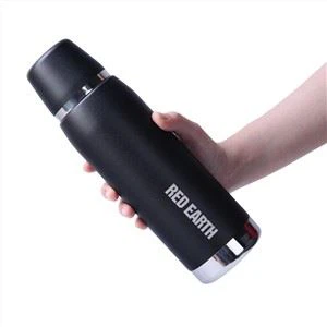 760 ml 1,5 l vakuové baňky venku